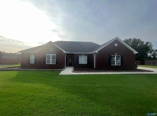 20 Tina Cir, Trinity, AL 35673