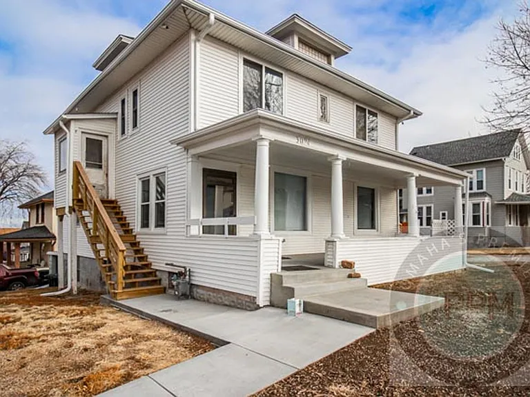 3024 Pacific St — Photo 1