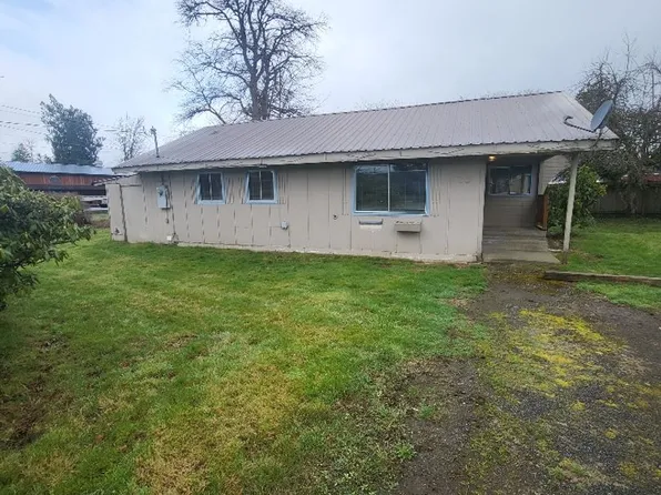 123 Wesarge Rd, Onalaska, WA 98570