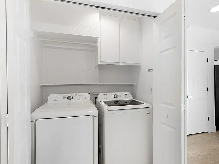 2170 Cobblestone Ct — Photo 15