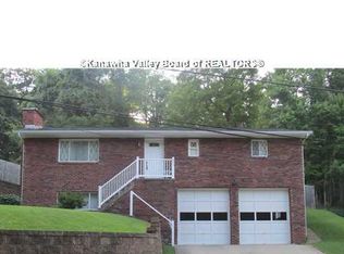 823 Gordon Dr, South Charleston, WV 25303