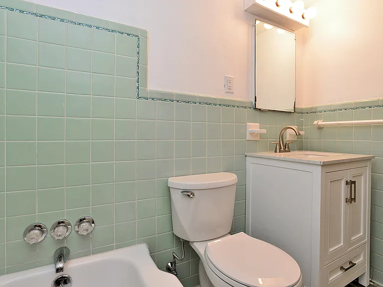 7024 Southland Ave #B — Photo 13