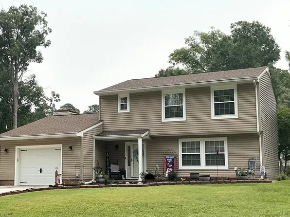 730 Pelham Dr, Newport News, VA 23608
