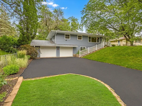 1837 Belland Ave, White Bear Lake, MN 55110