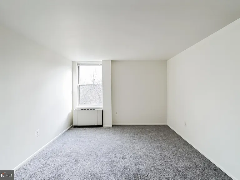 6100 Henry Ave #5B — Photo 17