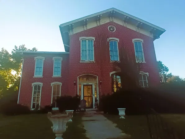 309 N Edward St, Decatur, IL 62522