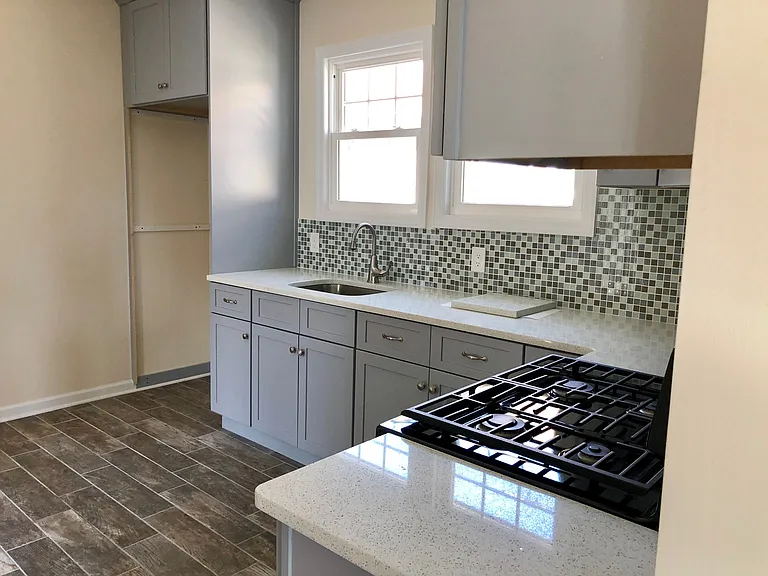 119 Livingston Ave #2 — Photo 5