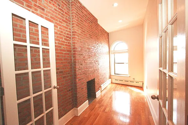 Rented by Corcoran | media 74