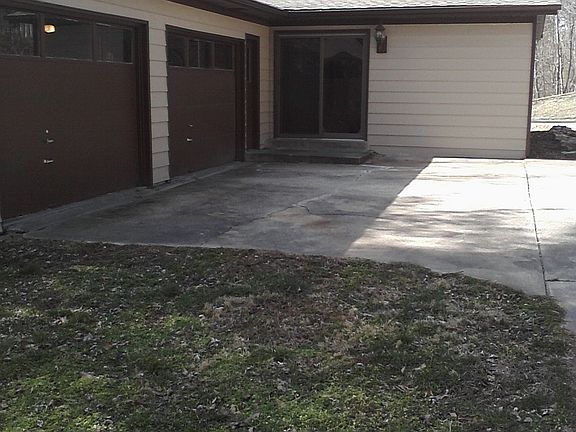 Garage view. patio door