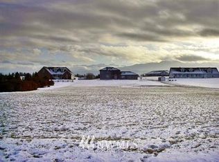 999 Buckhorn Rd, Sequim, WA 98382