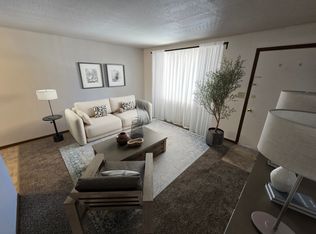 2108 N Cotner Blvd, Lincoln, NE 68505