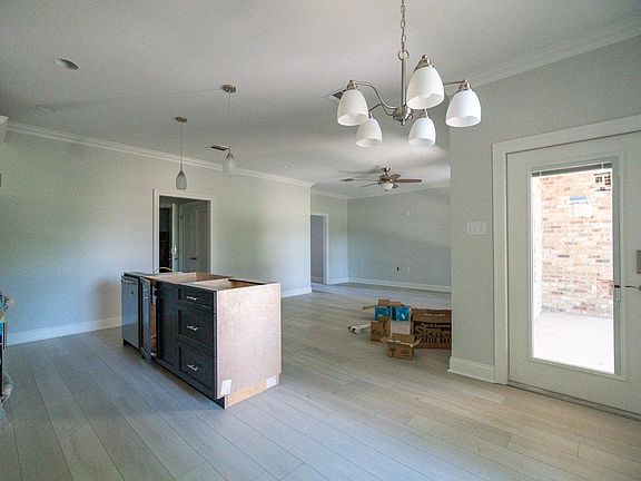5th image of 107 Juliana Way