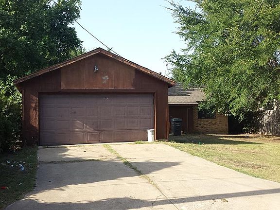 5th image of 10402 Cricket Dr