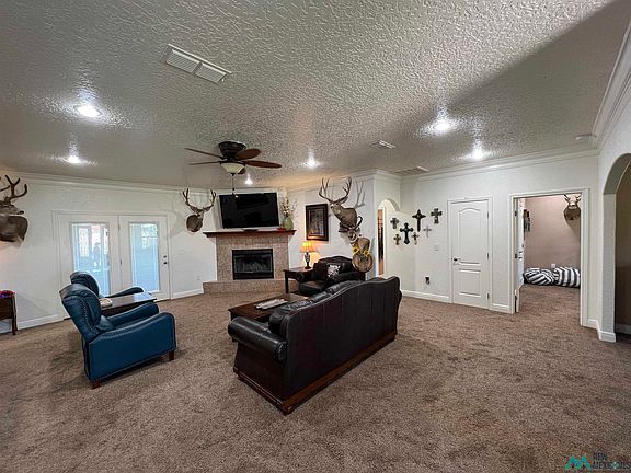 4th image of 7419 N Tomlinson St
