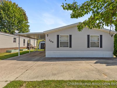 785 Pinecreek, Middleville, MI, 49333