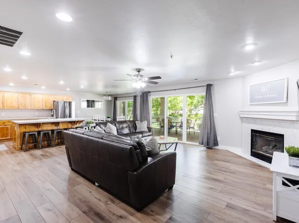 1845 W Canyon View Dr APT 1009, St George, UT 84770