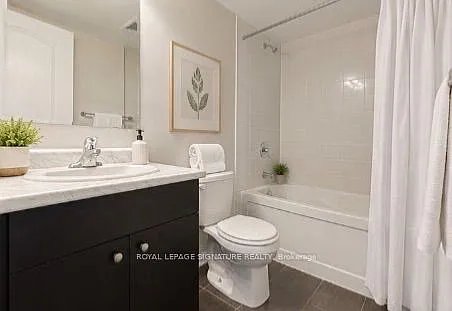 60 Baycliffe Cres #305 — Photo 13