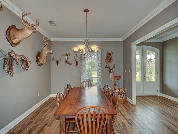 5th image of 26170 Whispering Pines Ave