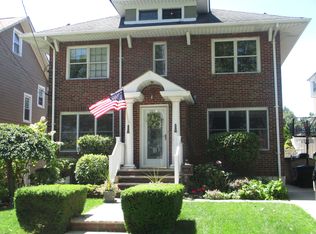 112 Riegelmann St, Staten Island, NY 10302