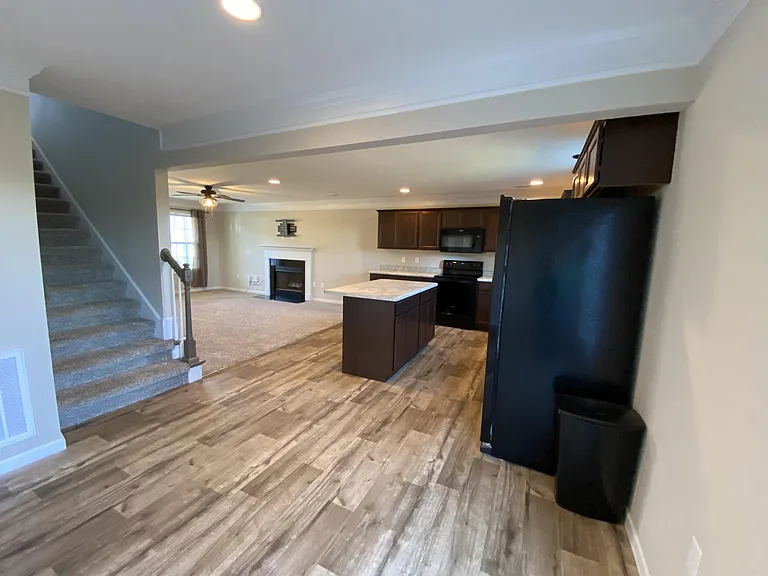 1116 Cloud View Dr — Photo 14