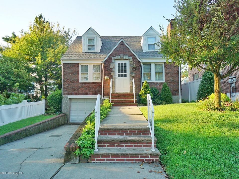 1st image of 97 Crowell Ave