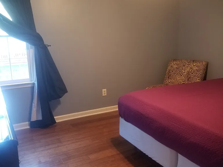 Meadow Oak Dr — Photo 41
