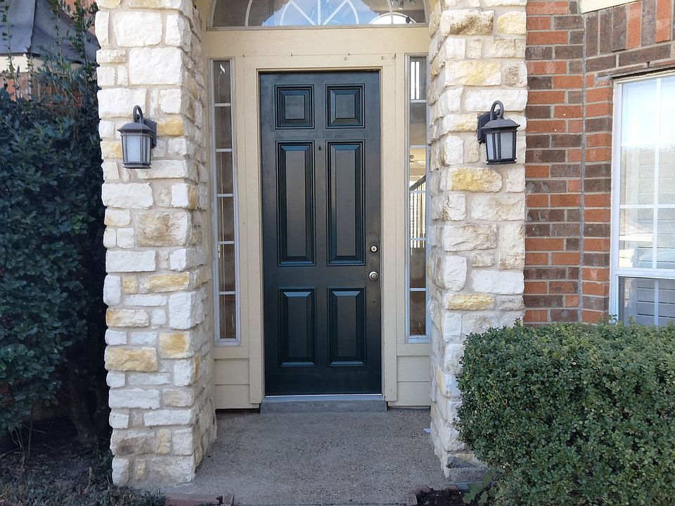 1st image of 2707 Creek Crossing Dr