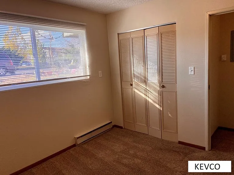 1812 Pecan St — Photo 5