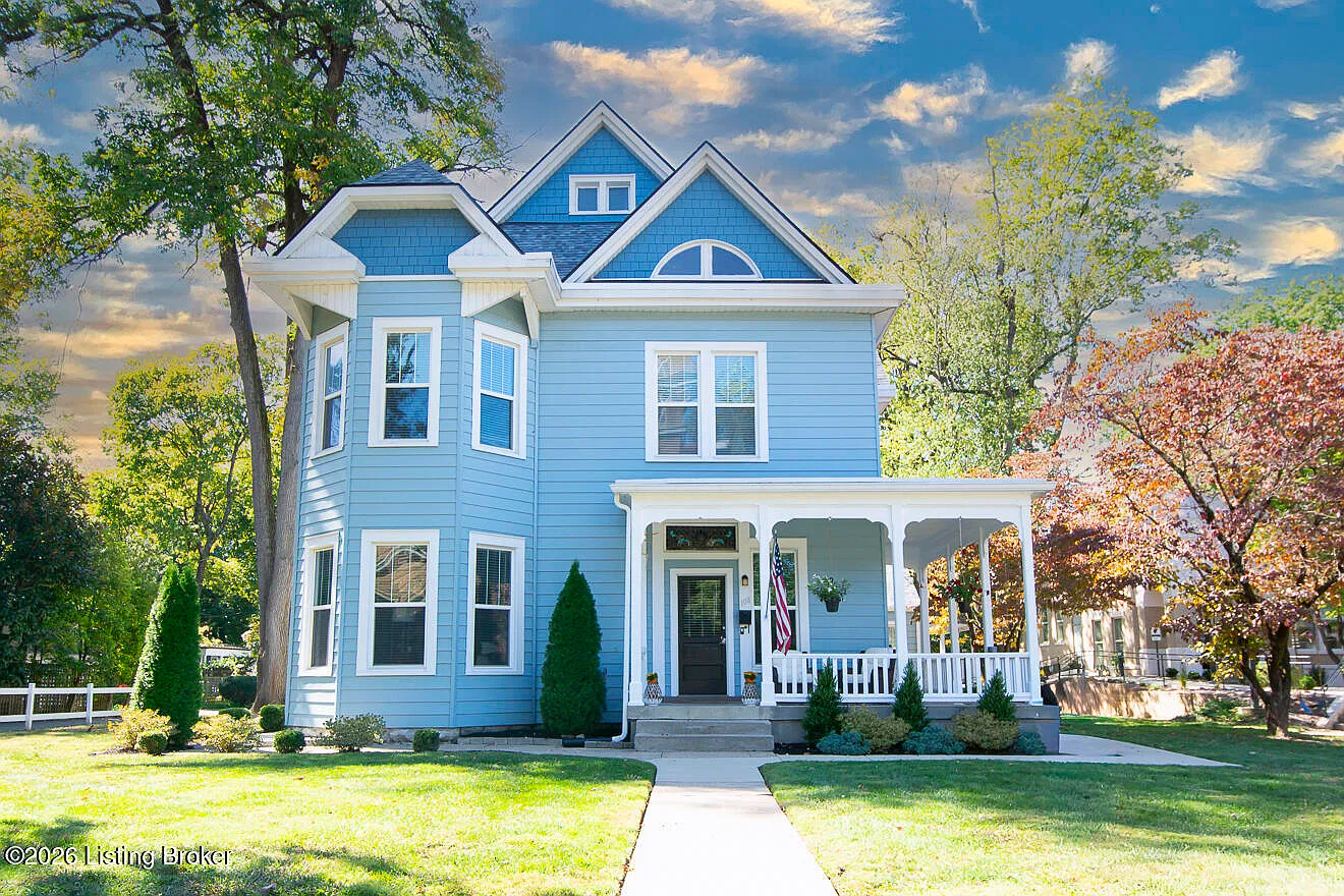 3 bed, 2.0 bath, 2465 sqft, $2,700 — Photo 3