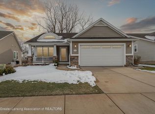 703 Wellington Ln #28, Jackson, MI 49203