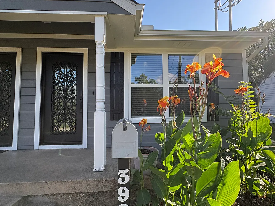 3927 Malcolm X Blvd #3927