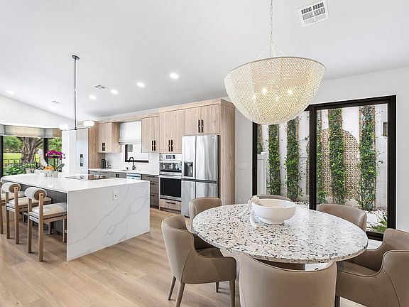 4th image of 5798 NW 21st Avenue