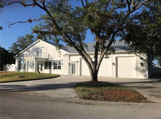 6731 Circle Dr, Fort Myers, FL 33905