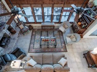 650 Enchanted Isles Dr, Mabank, TX 75156