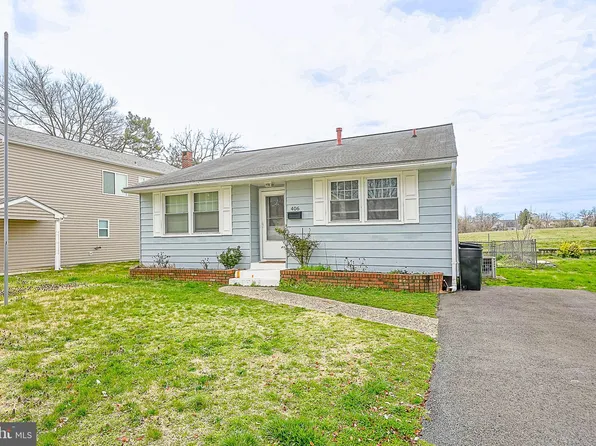 406 Memorial Ave, Gloucester City, NJ 08030