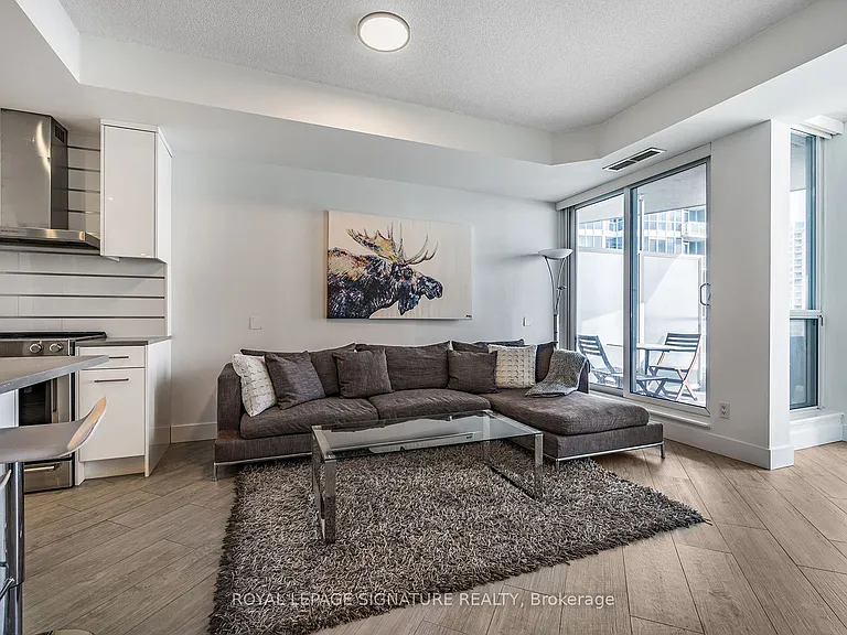218 Queens Quay W #2303 — Photo 5