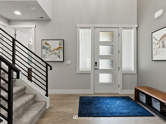 3rd image of 7222 NE 129th Street NE #4