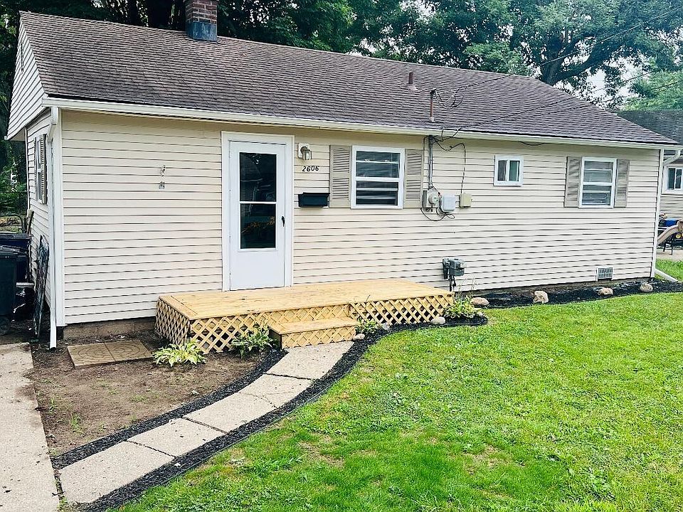 1st image of 2606 Caledonia Ct