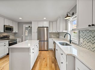 225 E Jefferson St, Stoughton, WI 53589