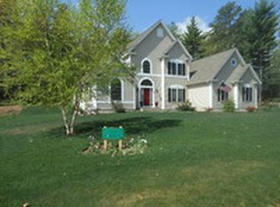 8 Fox Run, Easthampton, MA 01027