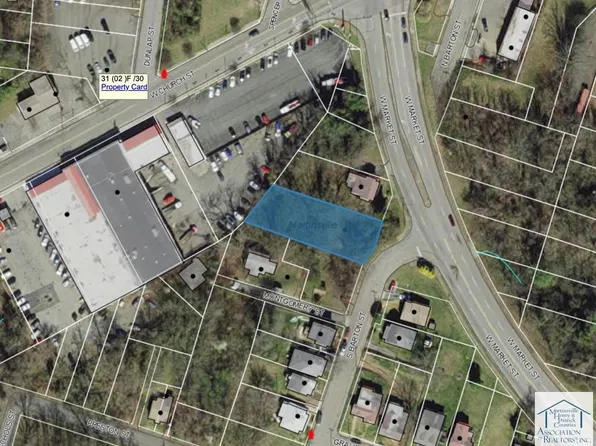 18 Barton St S, Martinsville, VA 24112