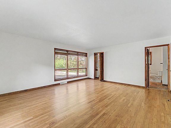 31st image of 3956 Franks Creek Rd