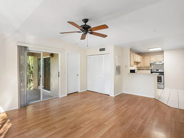 1825 Palm Cove Blvd #7-306 — Photo 1