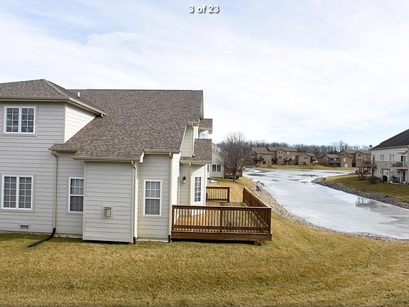 3rd image of 8078 Tuckaway Ct