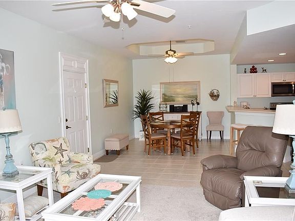 5th image of 3940 Pomodoro Cir Unit 302