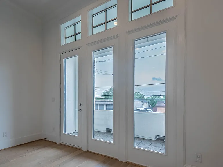 4057 Leeland St — Photo 16