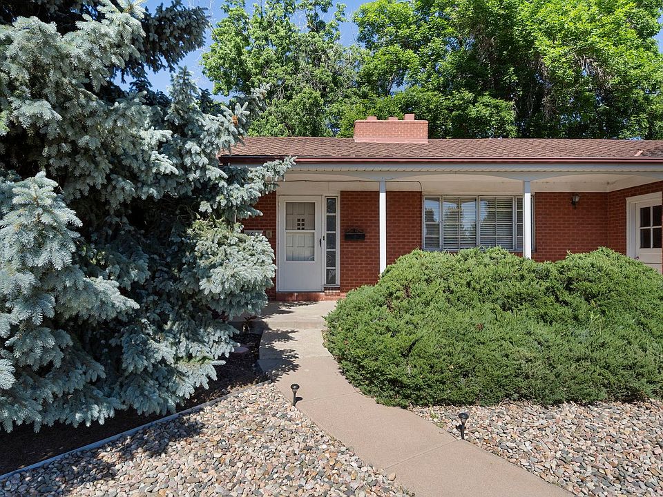 1st image of 2611 S Zurich Ct