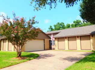 10315 Den Oak Dr, Houston, TX 77065