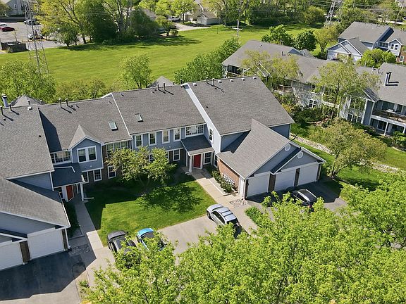 2nd image of 260 W Lynn Dr #7-3B