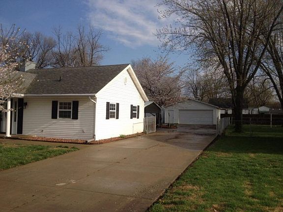 4th image of 1823 Wink Ct